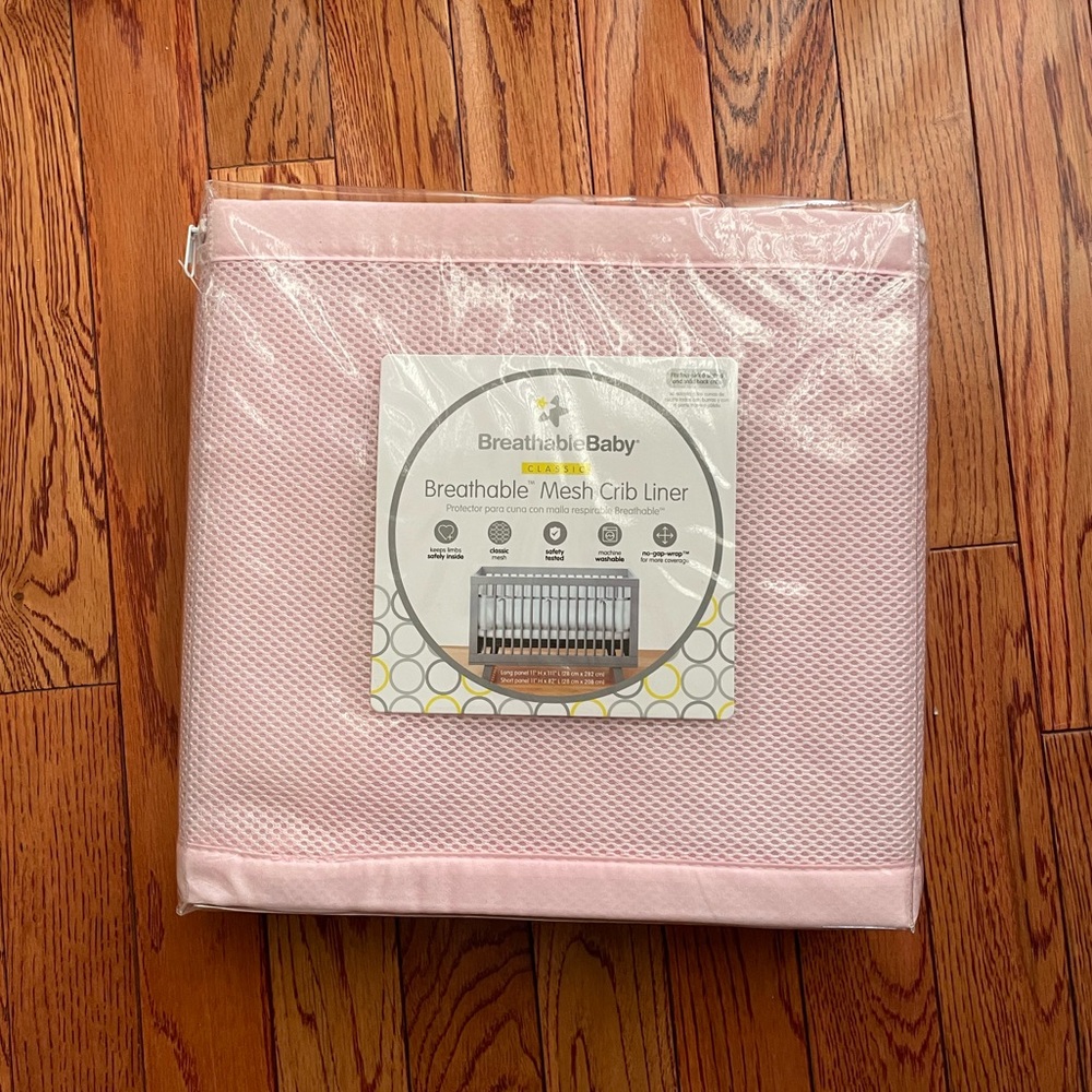 Brand new breathable crib liner